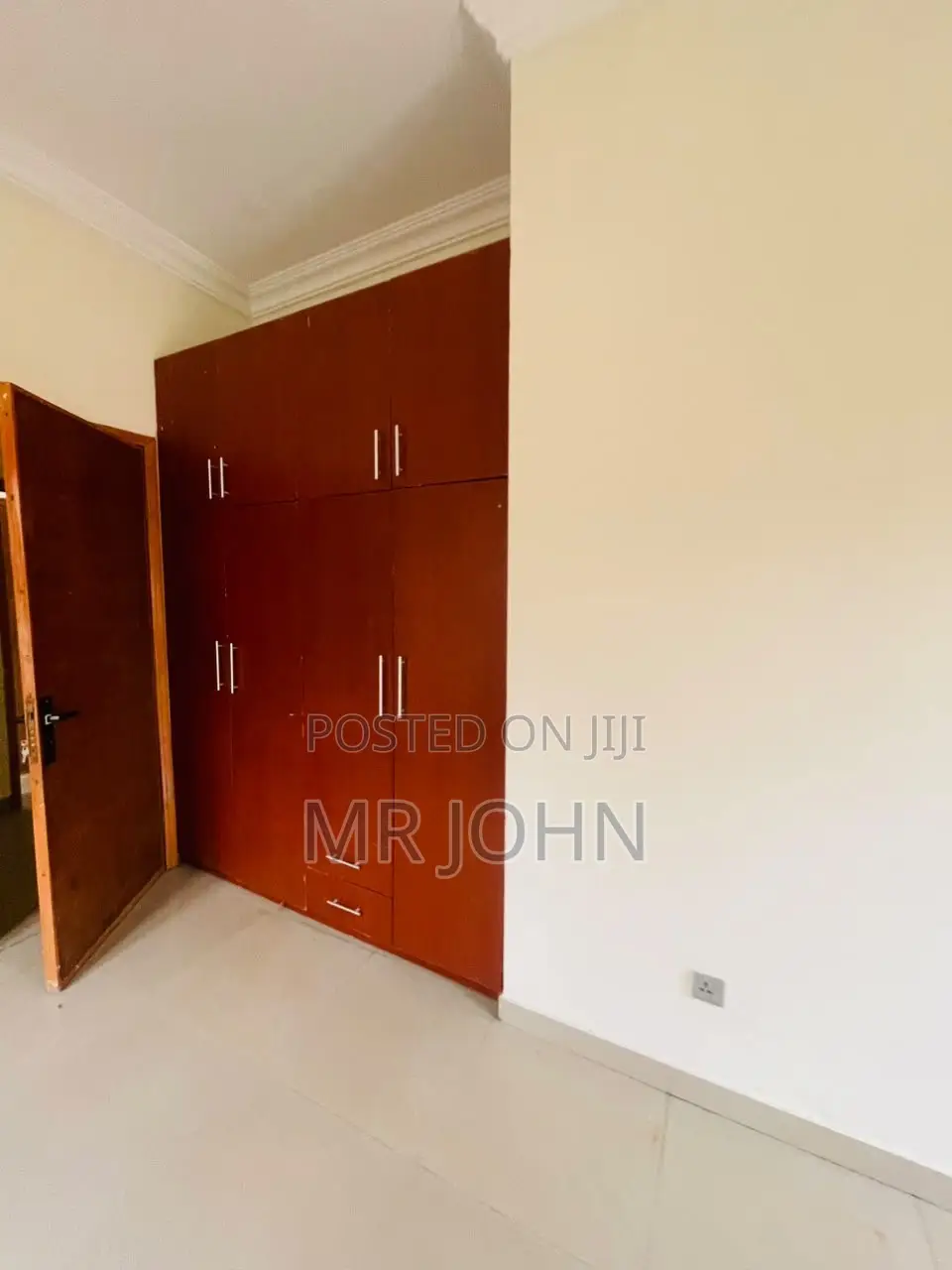 3bdrm Apartment in Ikota Villa Owo Pr, Lekki for rent in Lekki