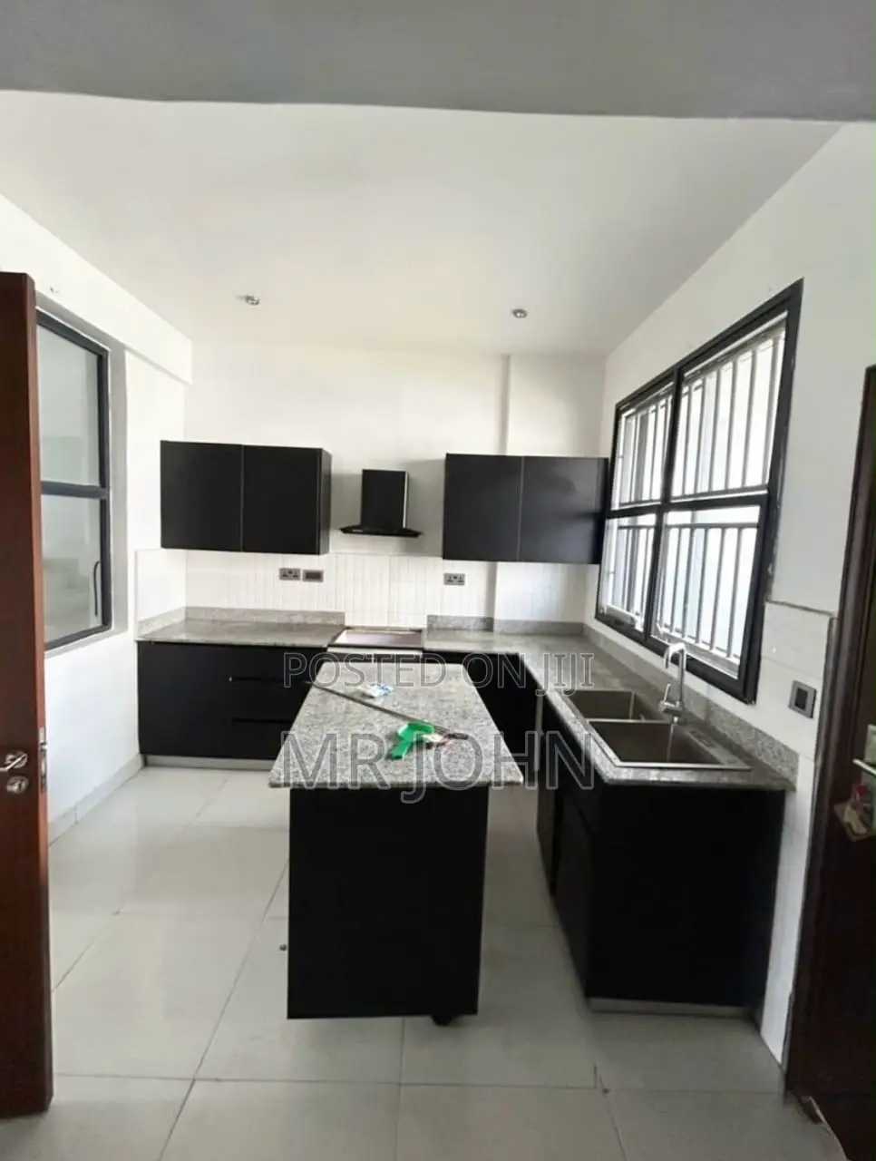 2bdrm Maisonette in Lekki Lagos Owo Pr for rent in Lekki Phase 1