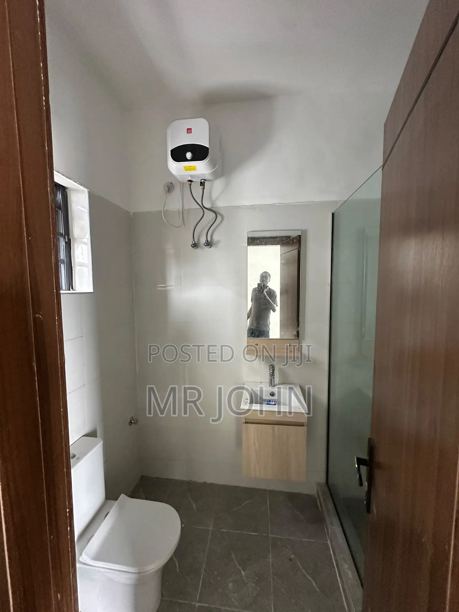 2bdrm Apartment in Orchid Road Mercy Pr, Lekki for sale in Lekki
