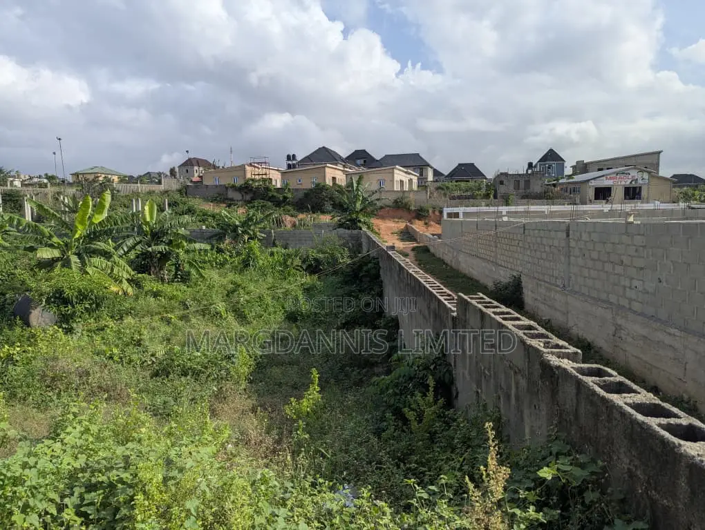 For Sale: 2 Plot of Land and Property at Ota-Ona, Ikorodu in Ikorodu Garage