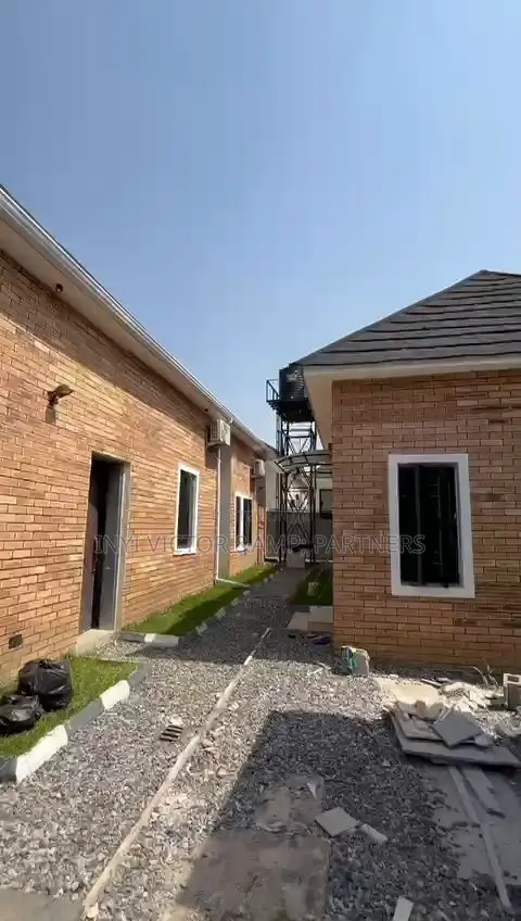 Furnished 3bdrm Bungalow in Life Camp for sale in Life Camp