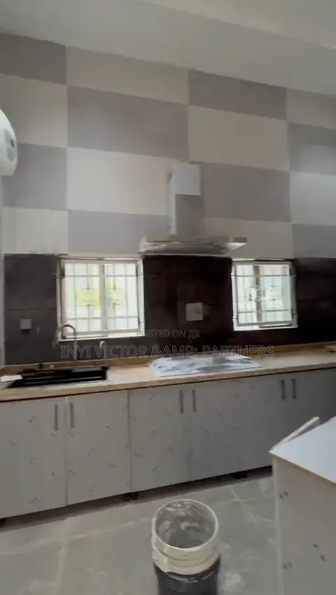 Furnished 3bdrm Bungalow in Life Camp for sale in Life Camp
