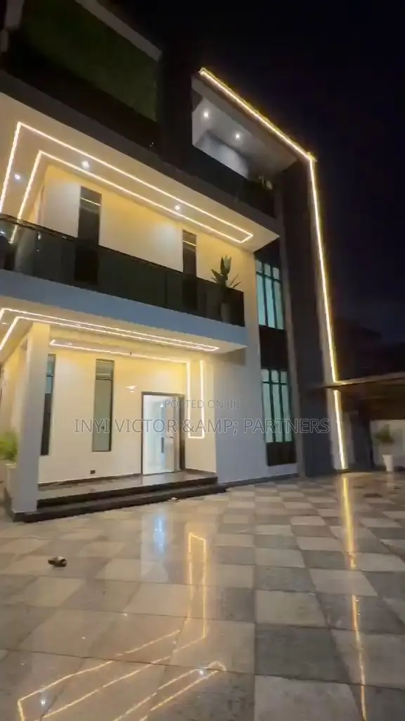 Furnished 5bdrm Mansion in Apo Resettlement for sale in Apo Resettlement