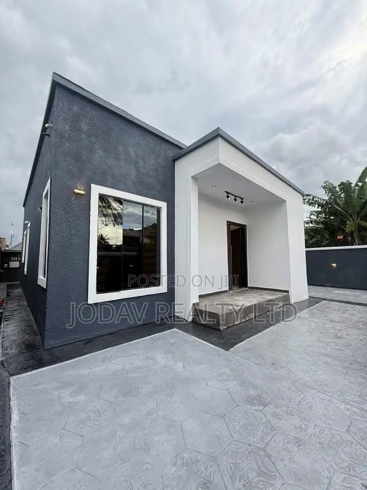 3bdrm Bungalow in Majesty Estate, Obio-Akpor for sale in Obio-Akpor