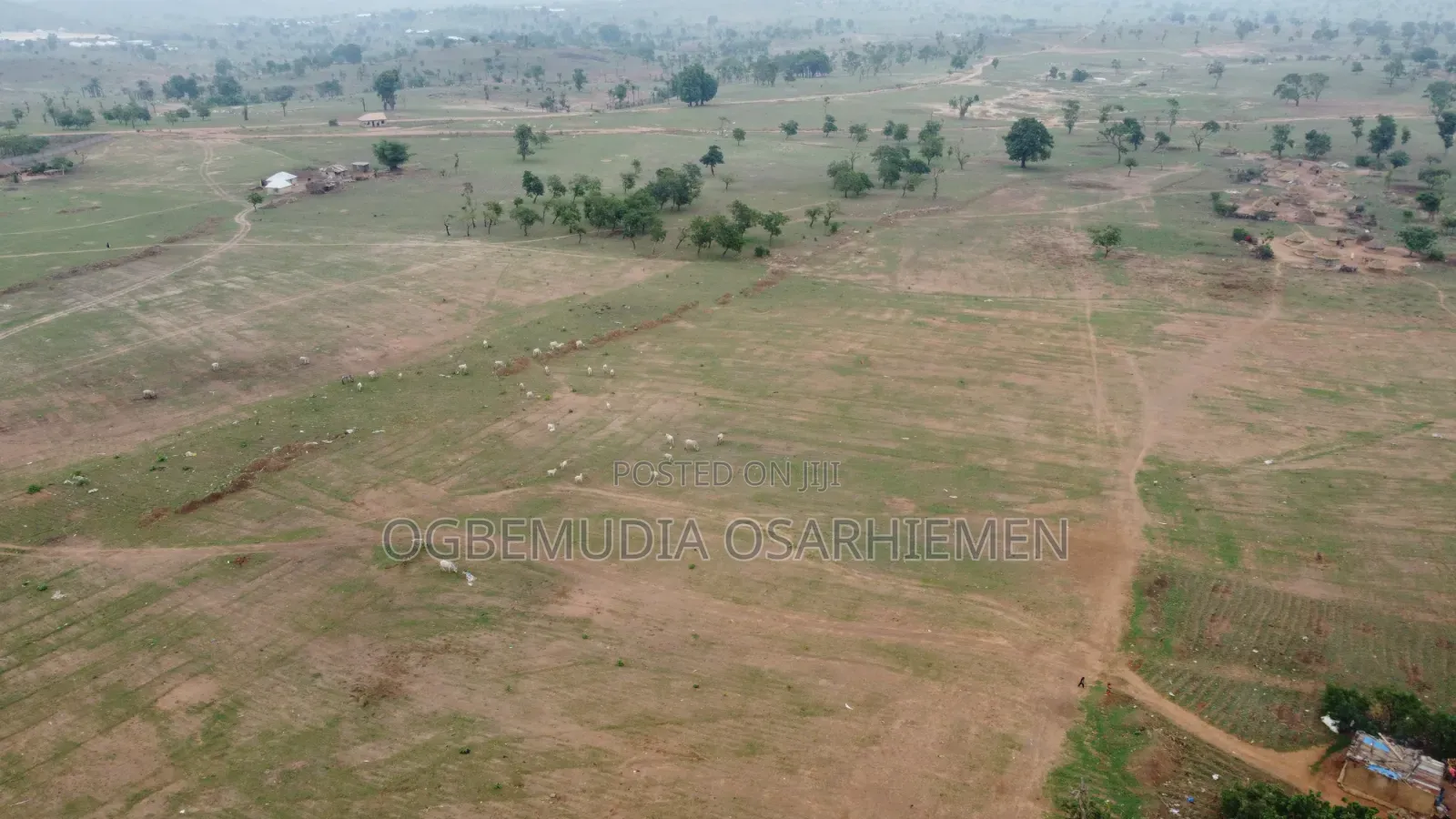 150sqm Estate Land for 3 Bedroom Terrace Duplex With CofO in Ketti