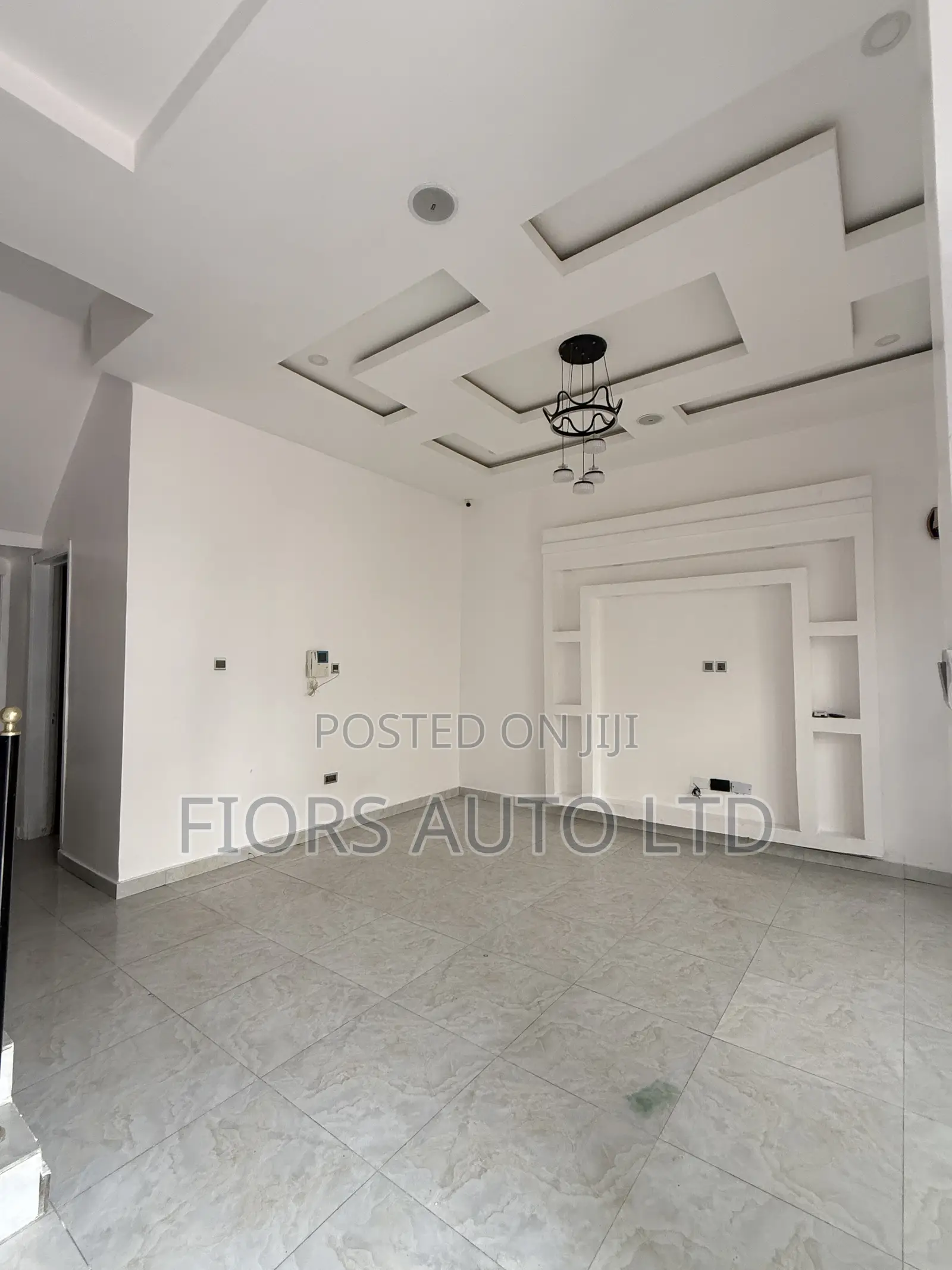 4bdrm Duplex in Ikota Main Gra for sale in Ikota