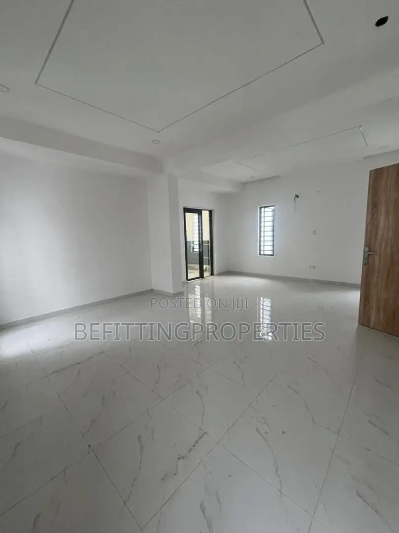 5bdrm Duplex in Ikeja for sale in Ikeja