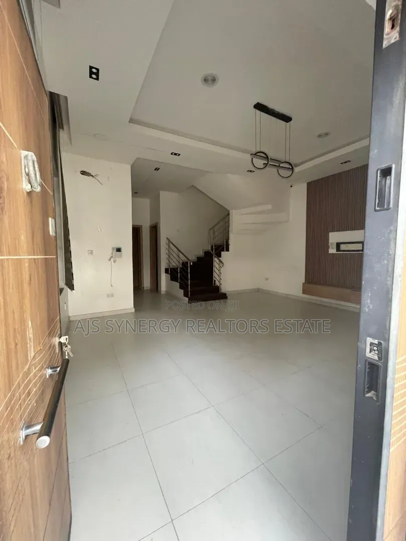 4bdrm Duplex in VGC / Ajah for rent in VGC / Ajah