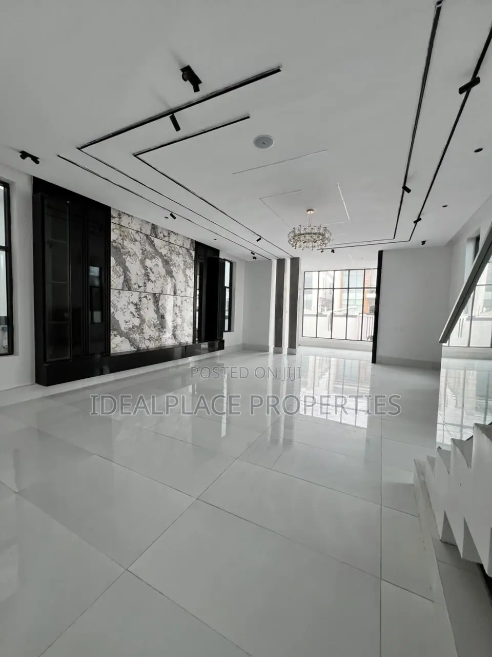 5bdrm Duplex in Ajah for sale in Ajah