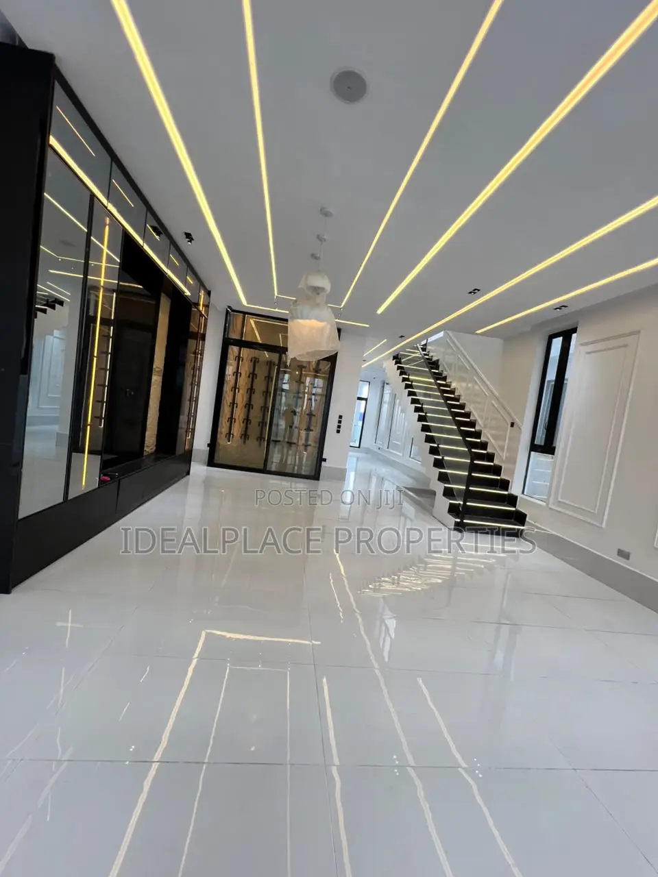 5bdrm Duplex in Ajah for sale in Ajah