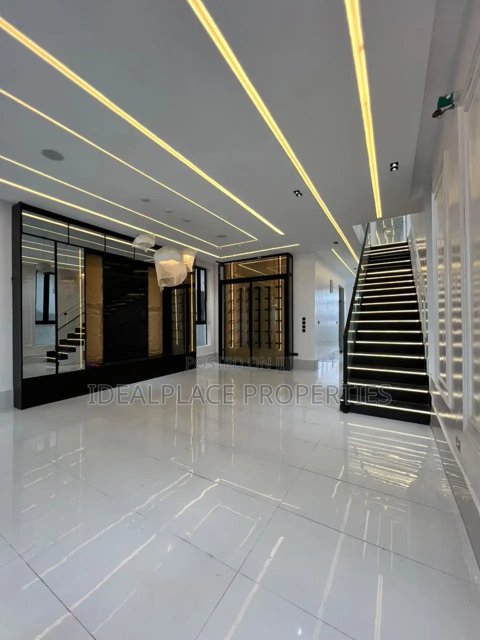 5bdrm Duplex in Ajah for sale in Ajah