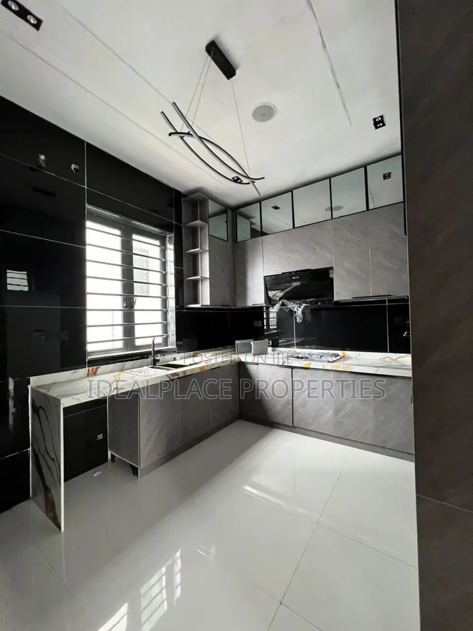 4bdrm Duplex in Ajah for sale in Ajah