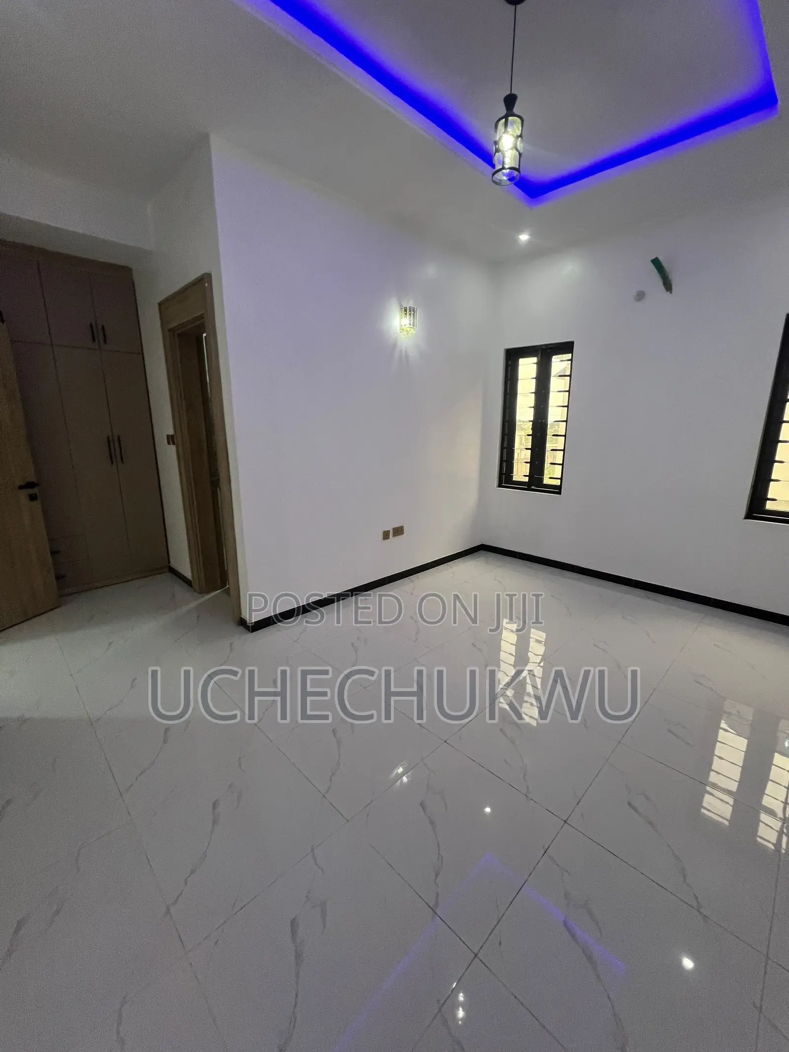 5bdrm Penthouse in H And J Estate, Galadimawa for sale in Galadimawa
