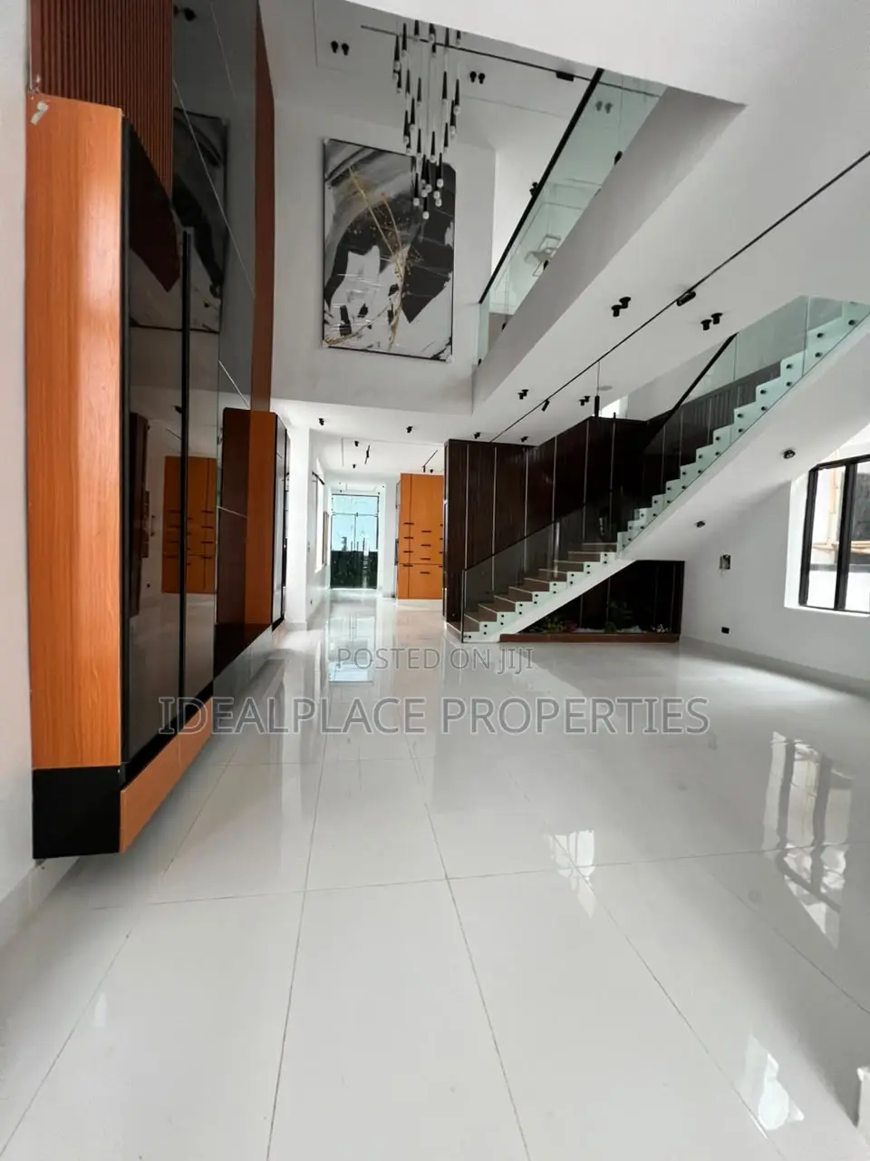 5bdrm Duplex in Ajah for sale in Ajah