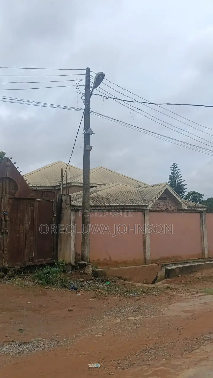 Empty Land for Sale in Iseri Olofin