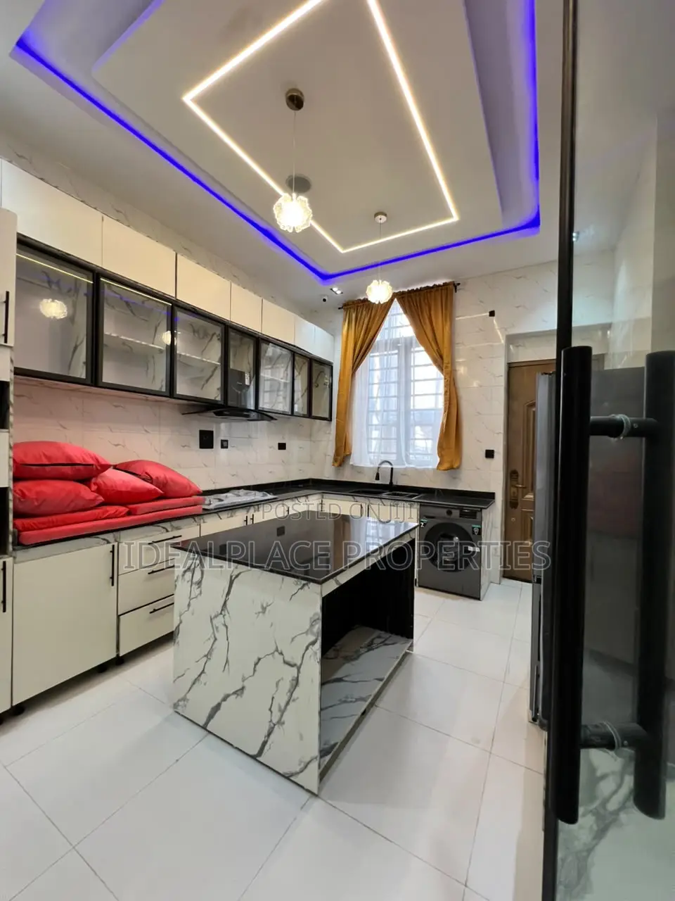 Furnished 4bdrm Duplex in Ajah for sale in Ajah