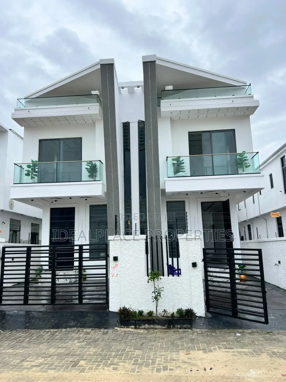 4bdrm Duplex in Ajah for sale in Ajah