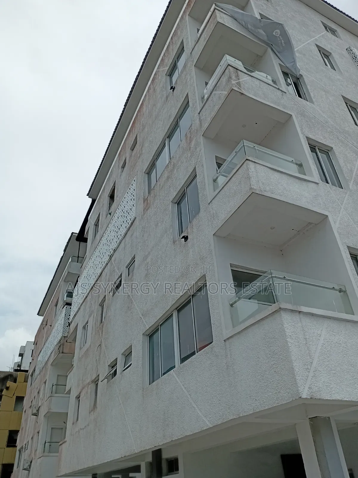 Furnished 2bdrm Apartment in Lekki Phase 1 for sale in Lekki Phase 1
