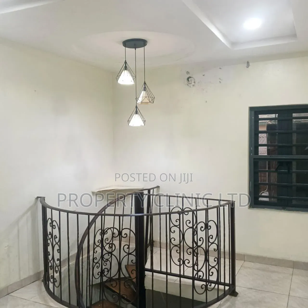3bdrm Maisonette in Ogudu GRA for rent in Ogudu GRA