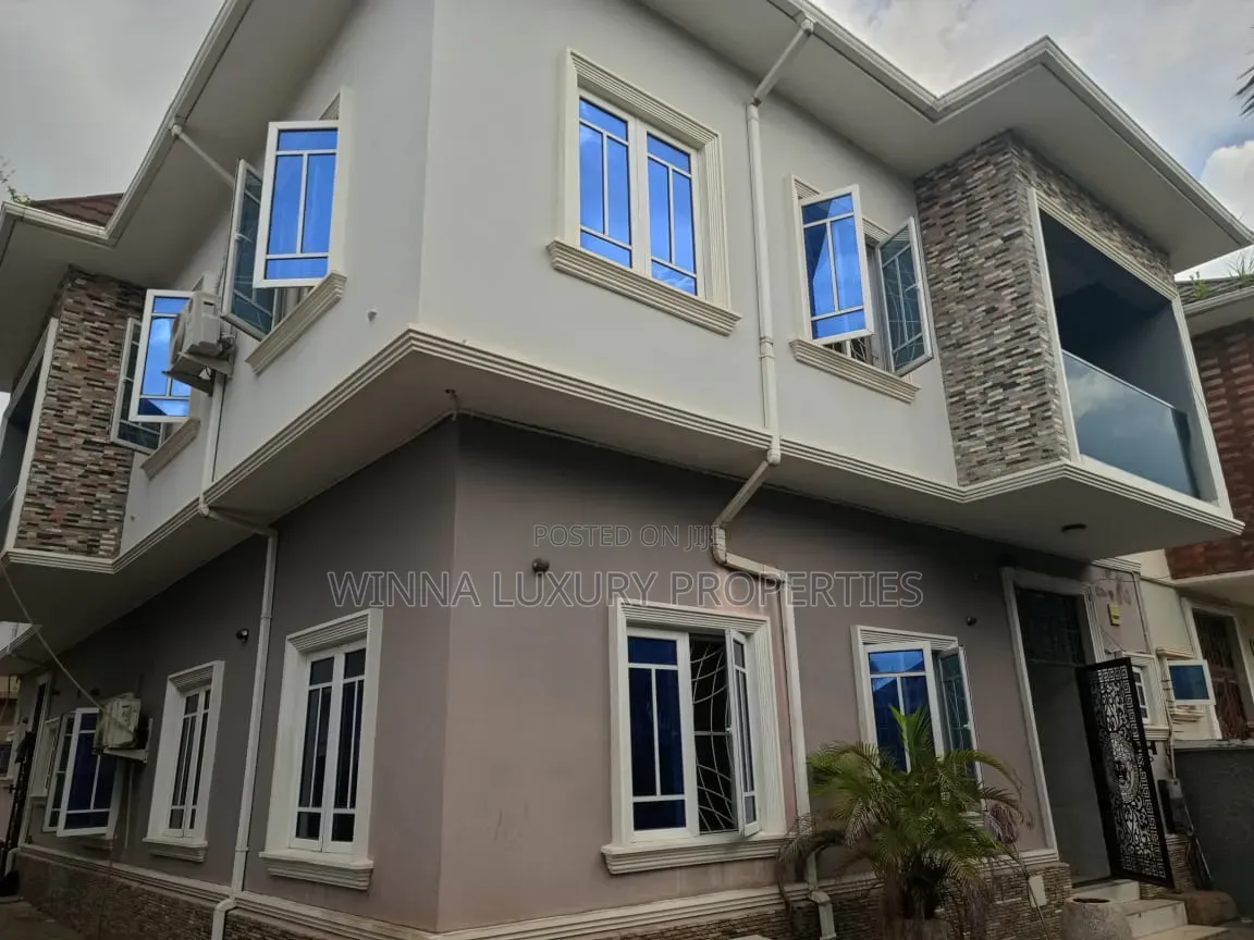 5bdrm Duplex in Julex Estate, Lugbe District for rent in Lugbe District