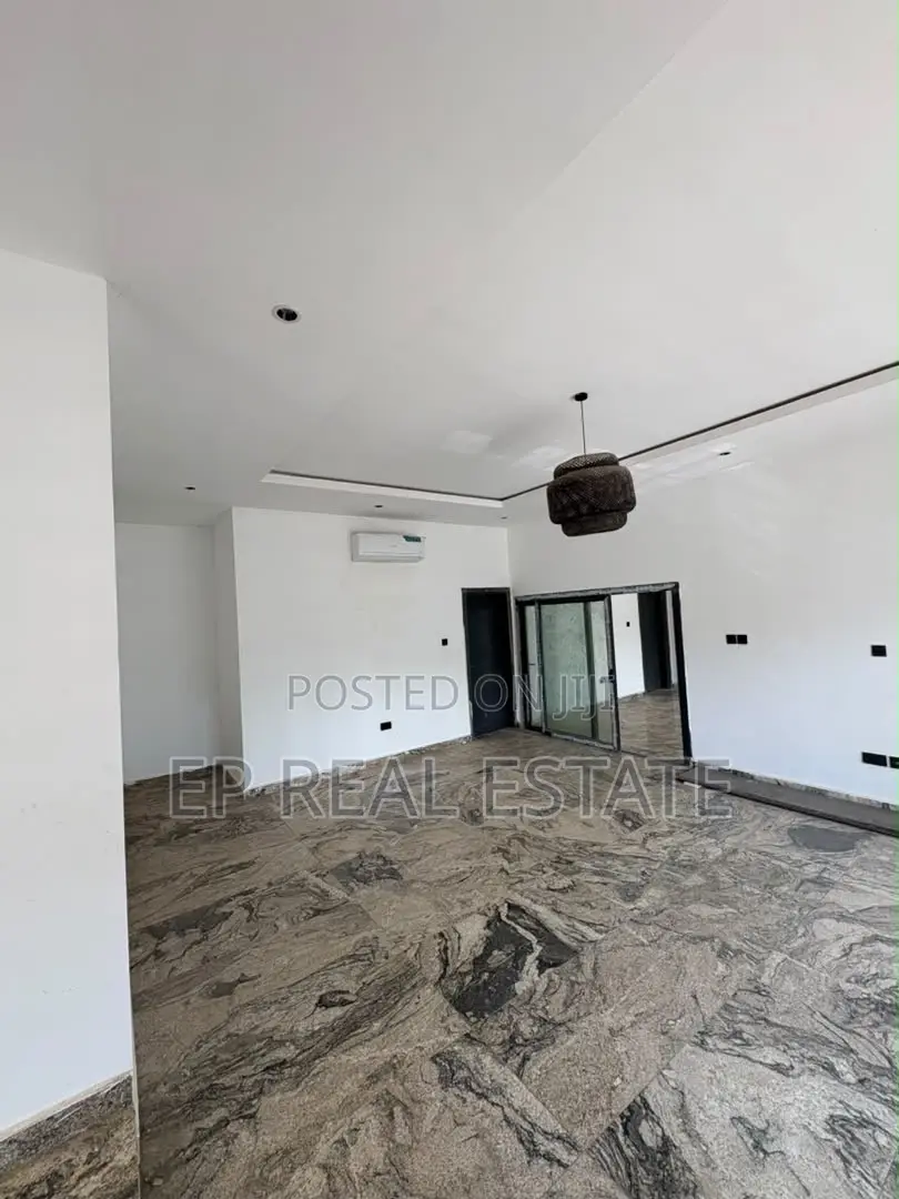 3bdrm Apartment in Gwarinpa for rent in Gwarinpa