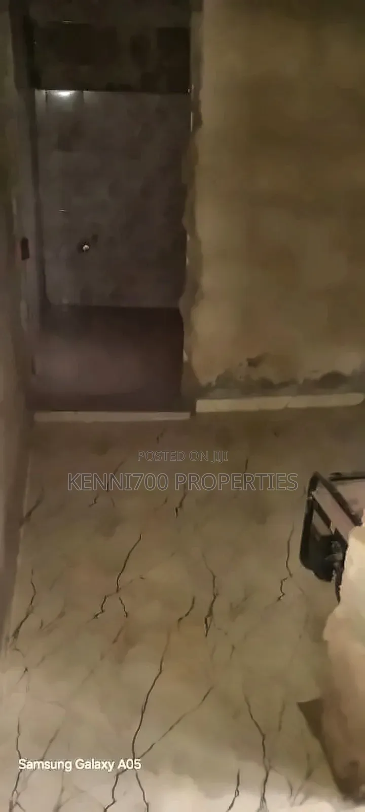 4bdrm Bungalow in Prime Estate In, Obafemi-Owode for sale in Obafemi-Owode