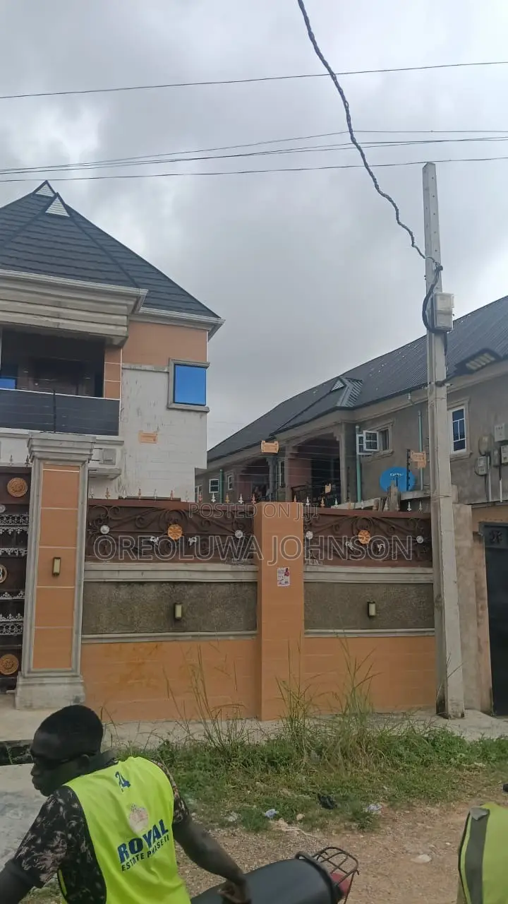 4bdrm Duplex in Royal Estate, Iseri Olofin for sale in Iseri Olofin