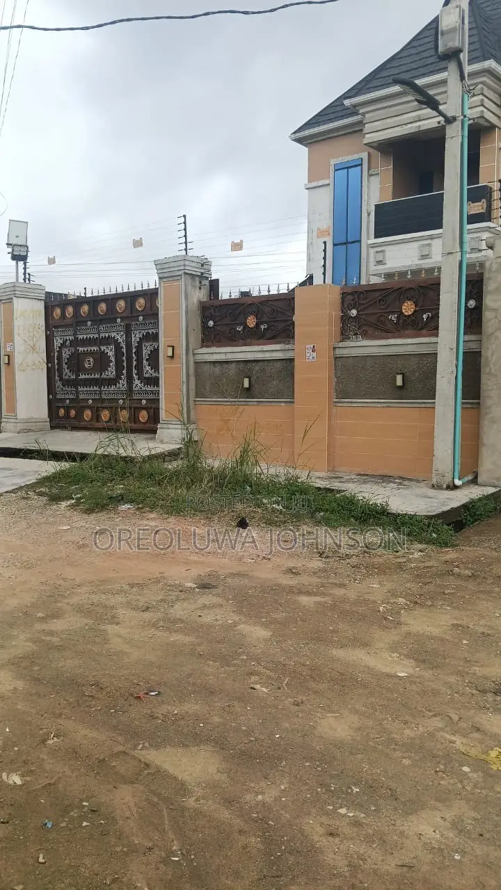 4bdrm Duplex in Royal Estate, Iseri Olofin for sale in Iseri Olofin
