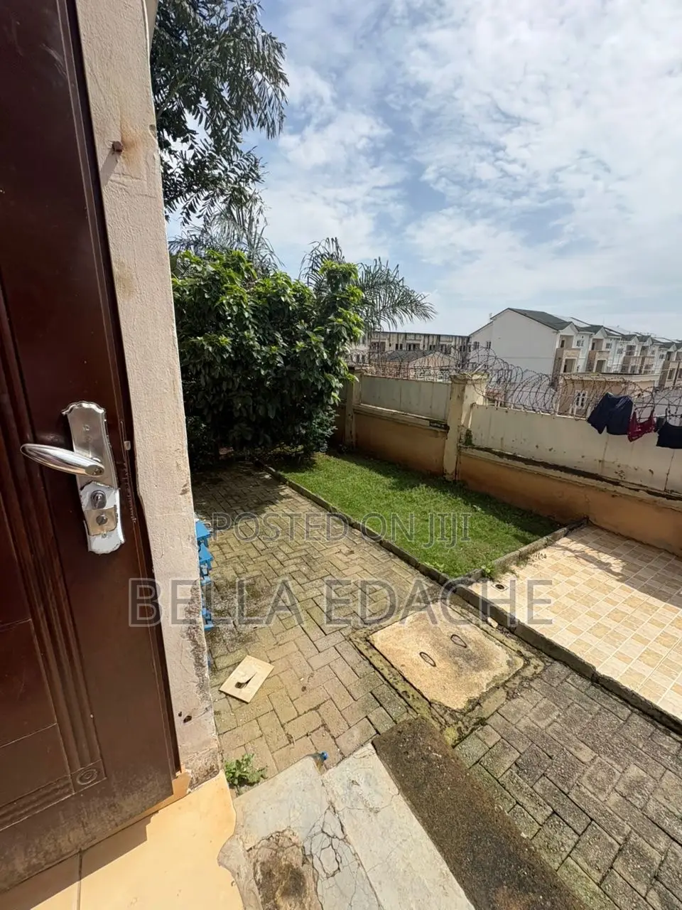 4bdrm Duplex in Wuye for sale in Wuye