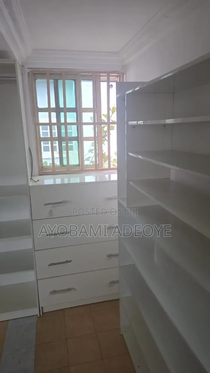 2bdrm Apartment in Lekki Phase 1 for rent in Lekki Phase 1