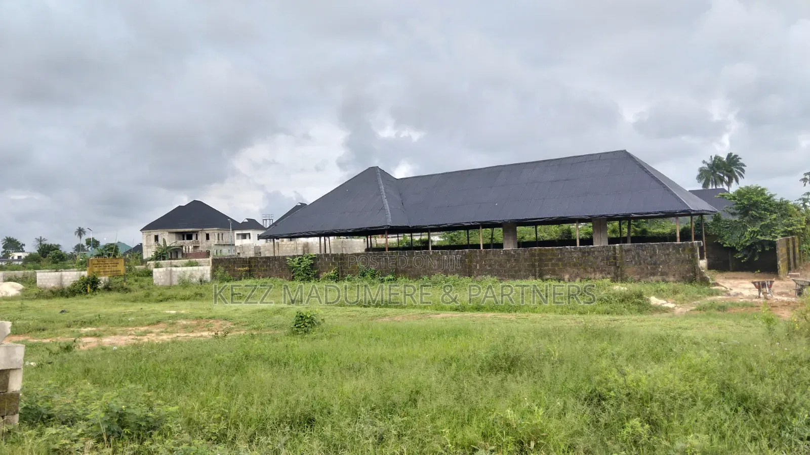 For Sale : 4 Plots Between NNPC Mega Station &Boskel Junction, Aba Rd in New Layout