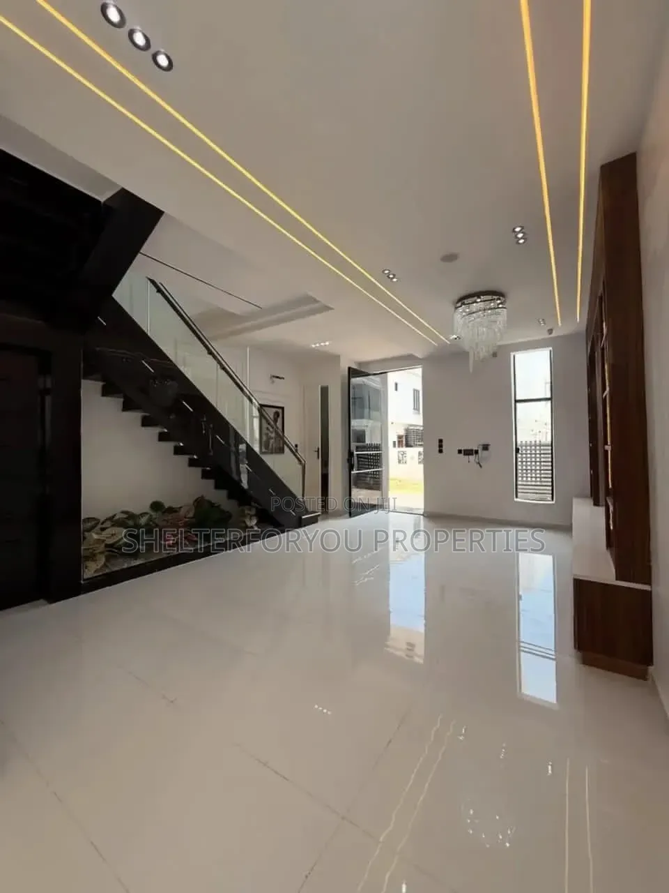 4bdrm Duplex in Lekki Phase 1 for sale in Lekki Phase 1