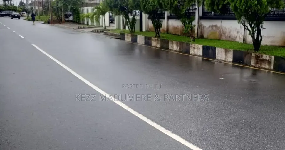 To Let / Lease : 4 1⁄2 Plots at New Gra Phase 2 Port Harcourt in GRA Phase 2 / Port-Harcourt