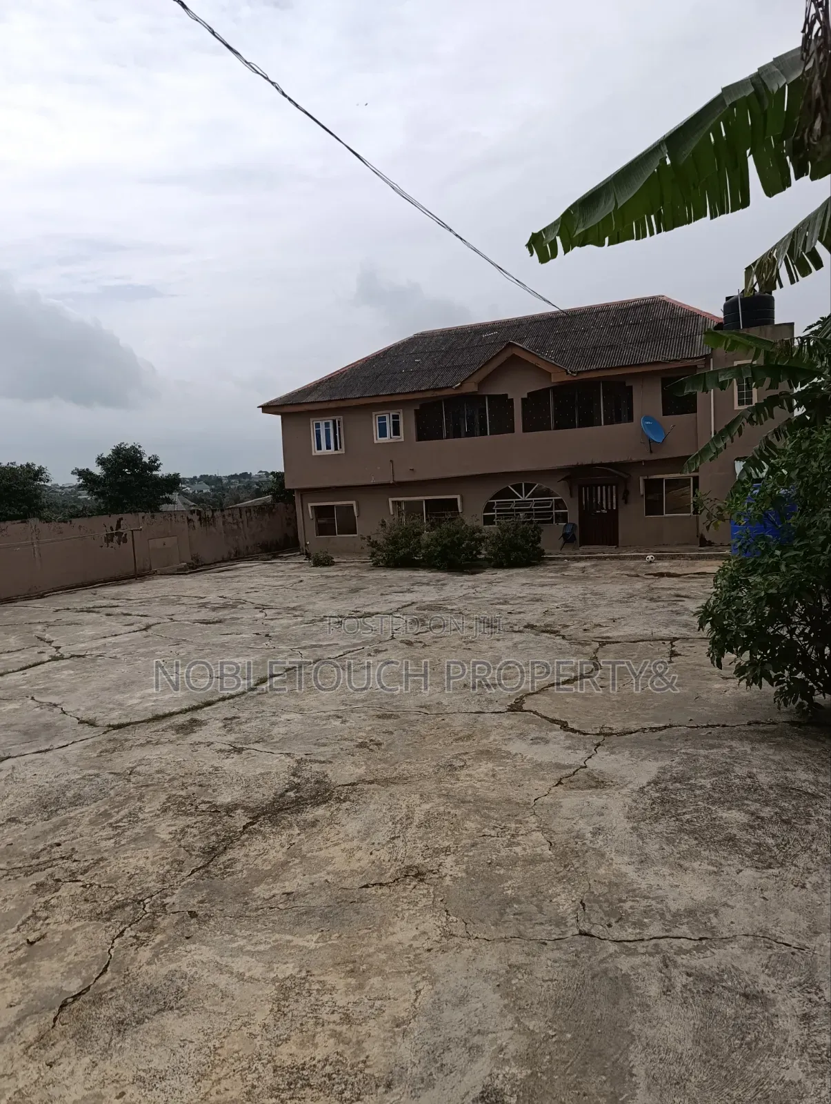 3bdrm Block of Flats in Igando Lagos, Akesan for sale in Akesan