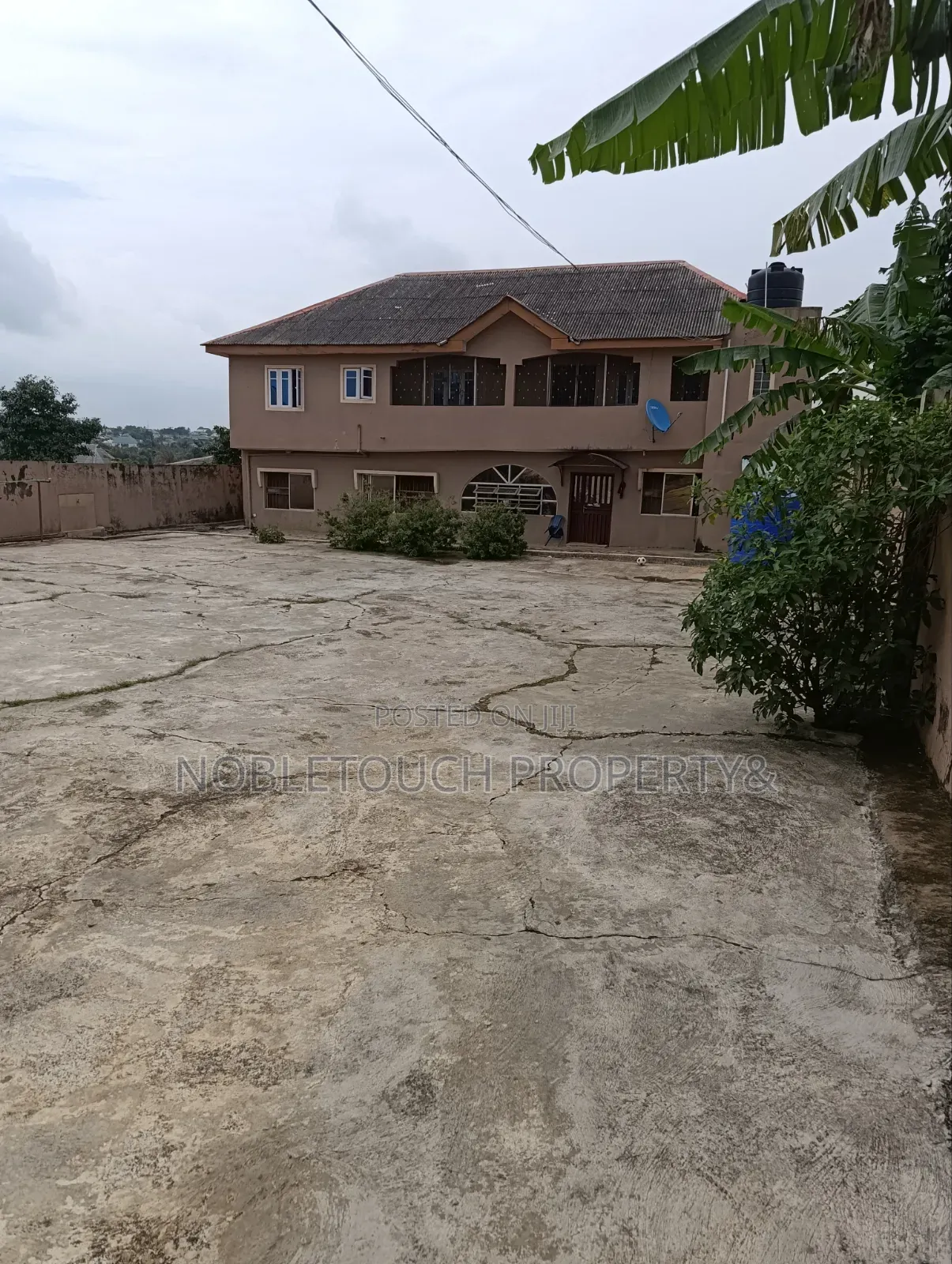 3bdrm Block of Flats in Igando Lagos, Akesan for sale in Akesan