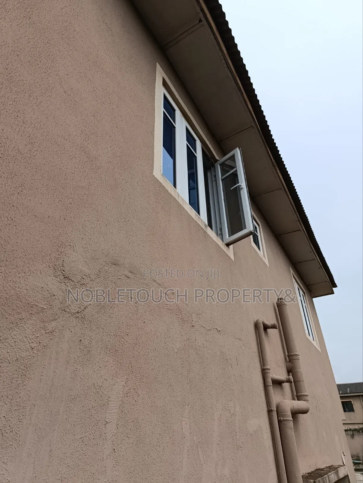 3bdrm Block of Flats in Igando Lagos, Akesan for sale in Akesan