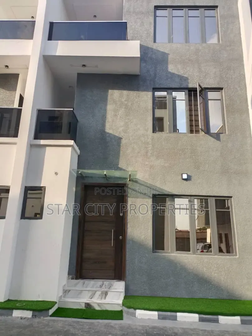 4bdrm Duplex in Maryland, Mende for sale in Mende