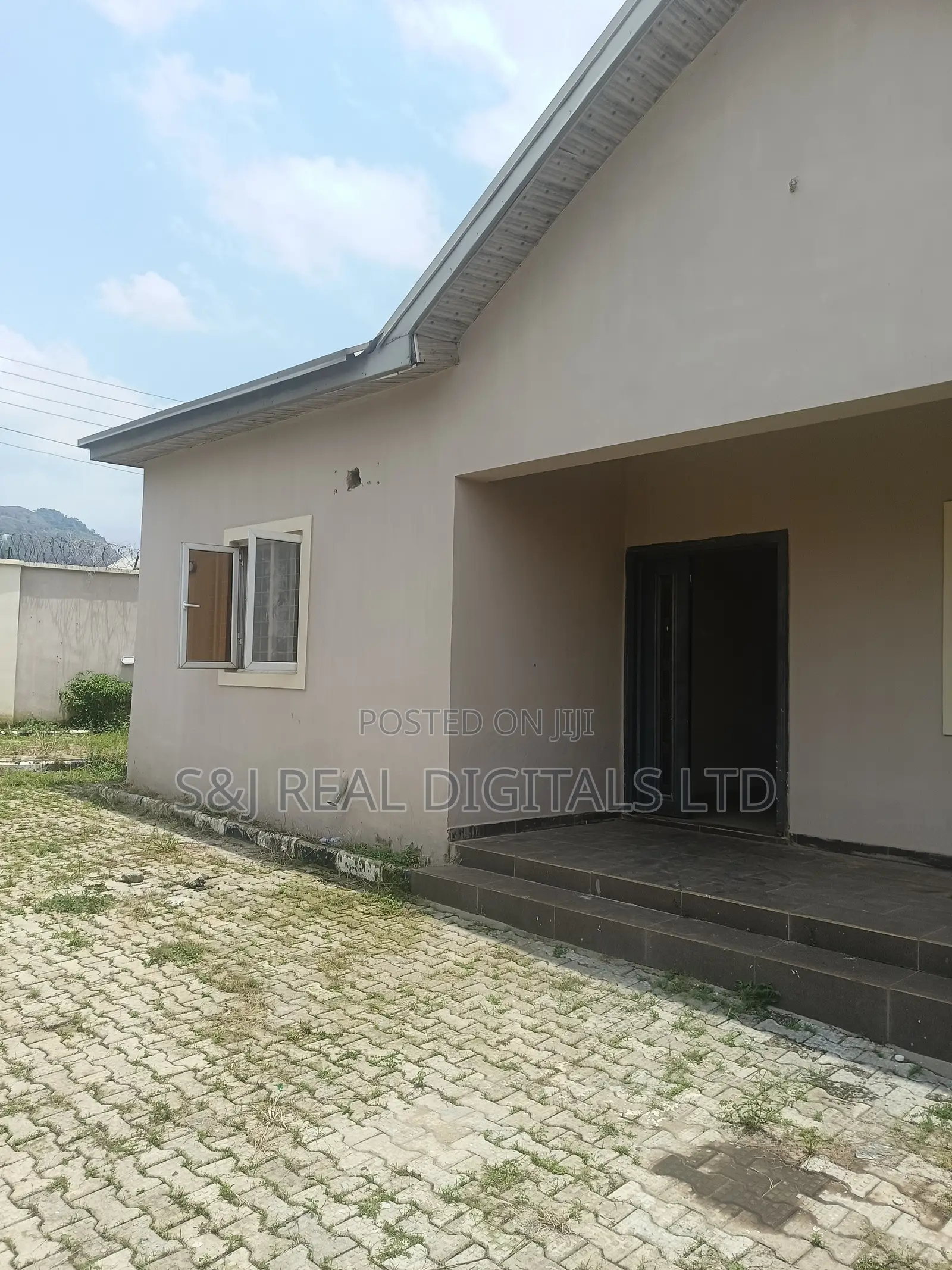 3bdrm Bungalow in Kubwa for sale in Kubwa