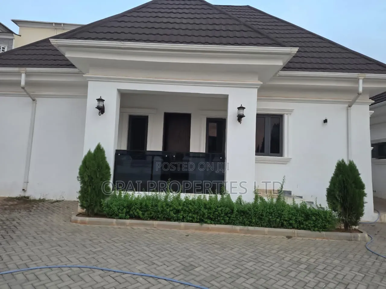 Furnished 7bdrm House in Guzape District for sale in Guzape District