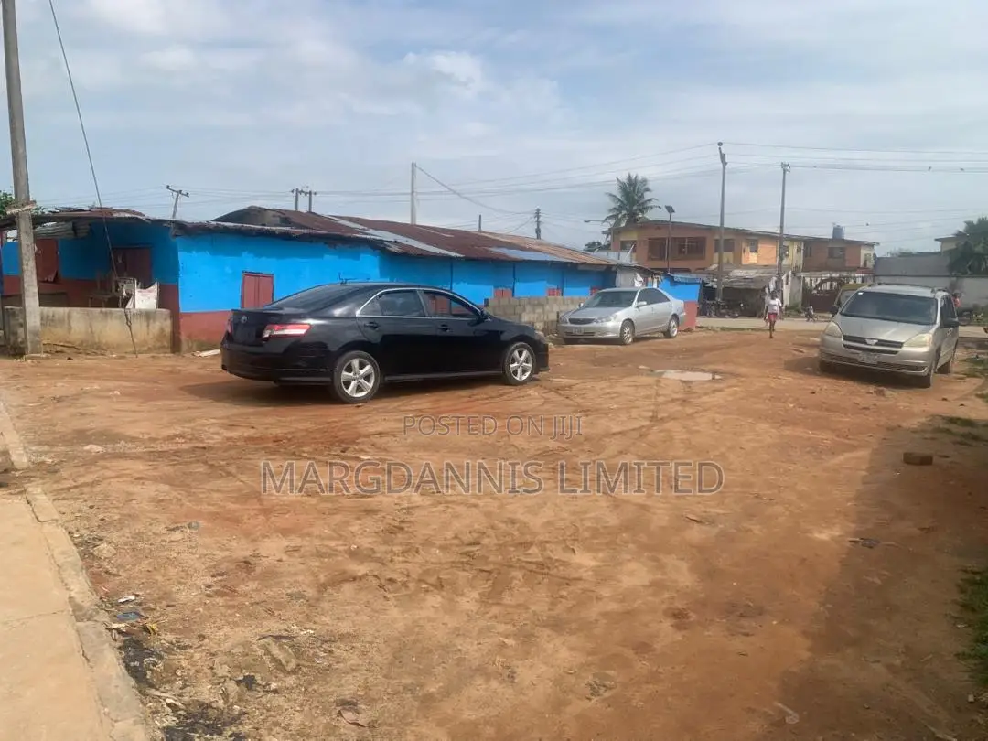 For Sale: 1 Plot of Land at Ebute Ipakodo Road. in Ipakodo
