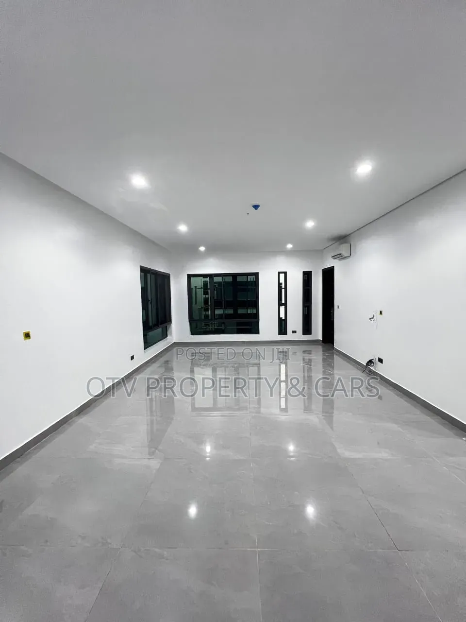 6bdrm Duplex in Old Ikoyi for sale in Old Ikoyi
