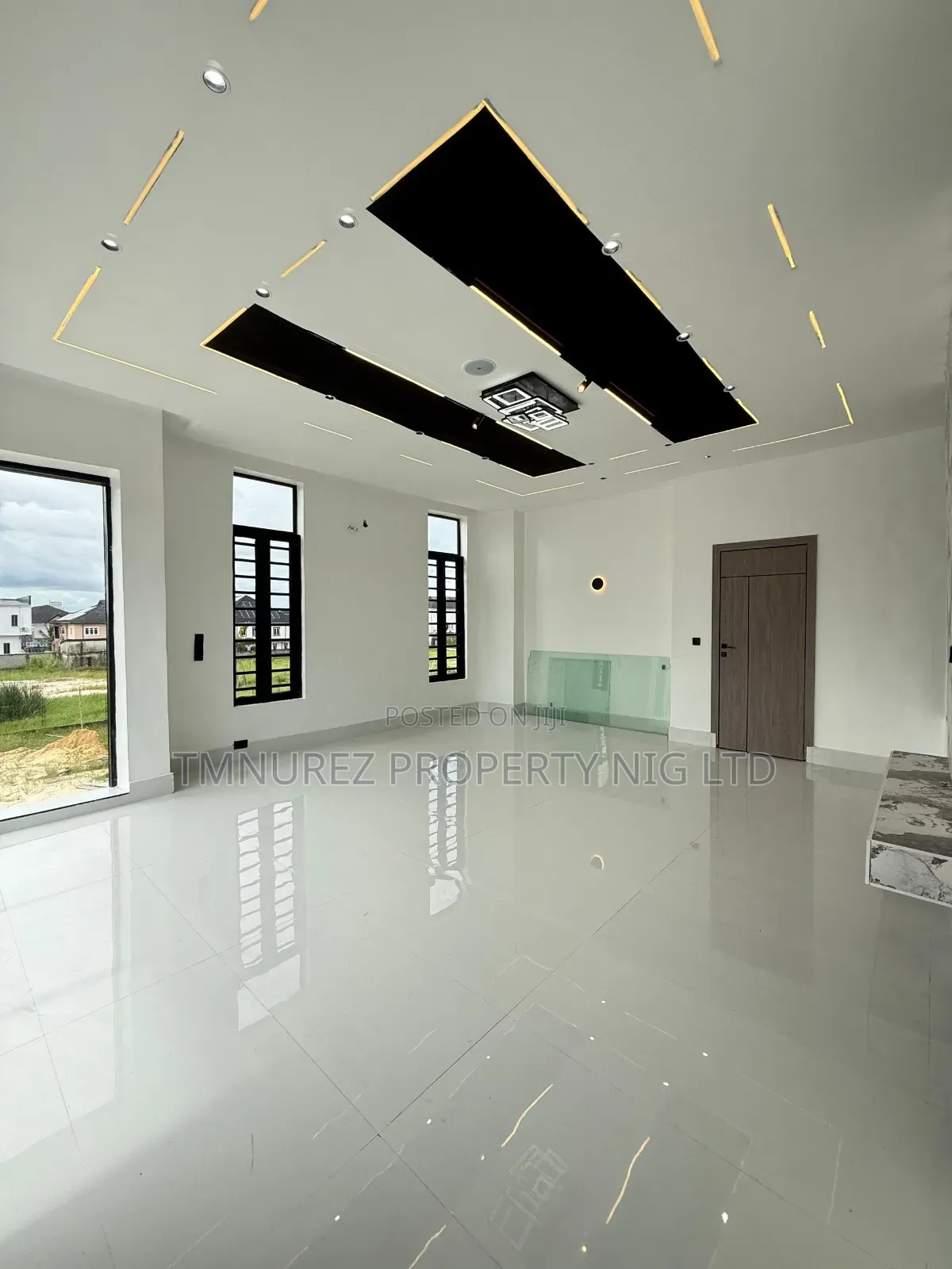 5bdrm Duplex in Sangotedo for sale in Sangotedo