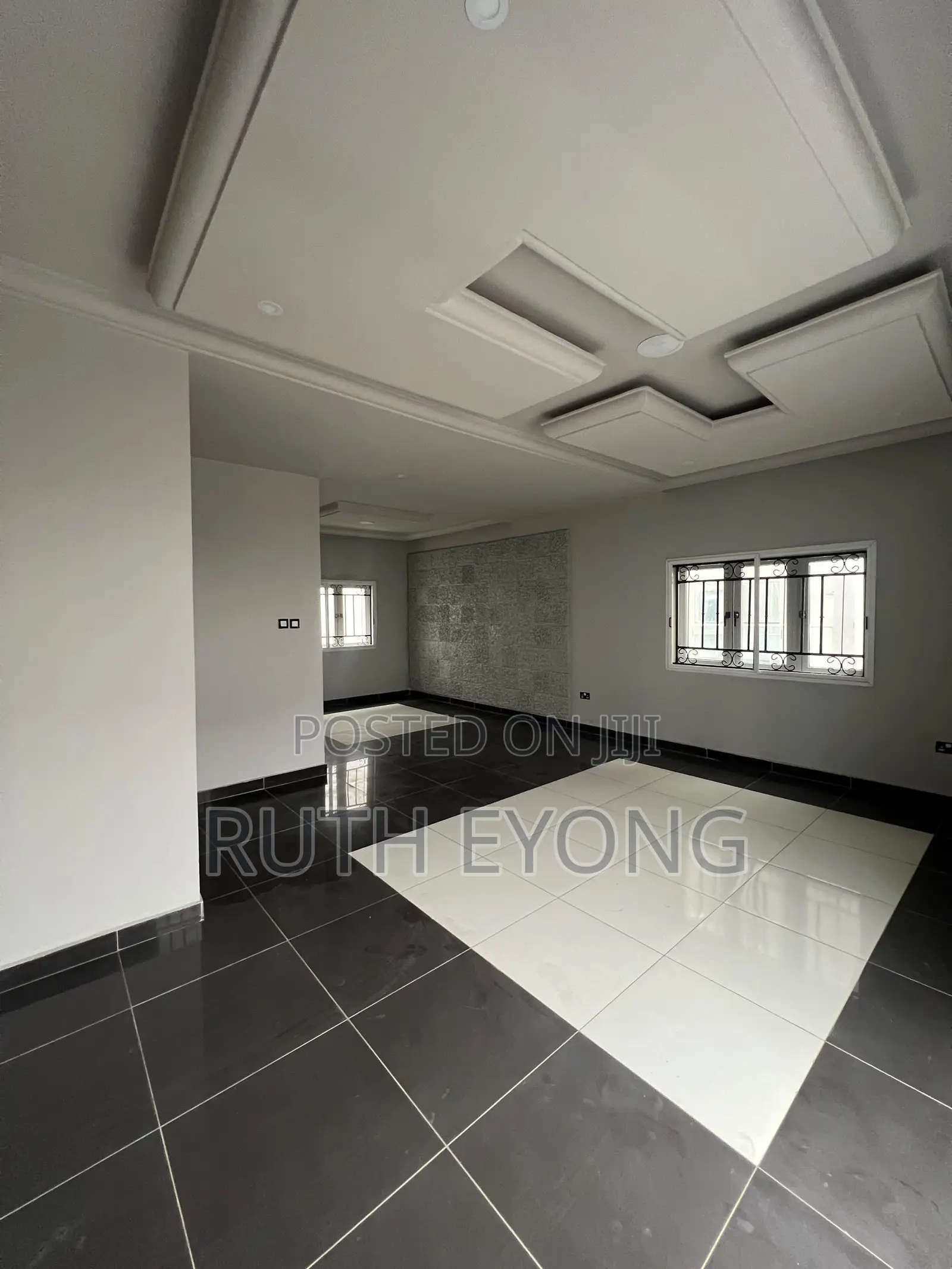 3bdrm Townhouse / Terrace in Lekki Right Lekki for rent in Lekki Phase 1