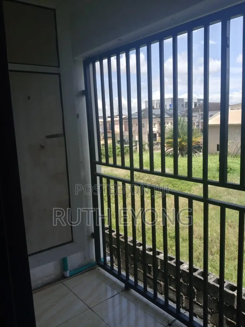1bdrm Apartment in John Okafor Estate for rent in Agungi