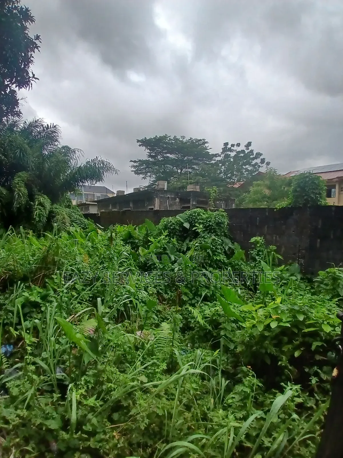 800sqm of Land (Fenced Gated) With C of O in Ajah in Ado / Ajah