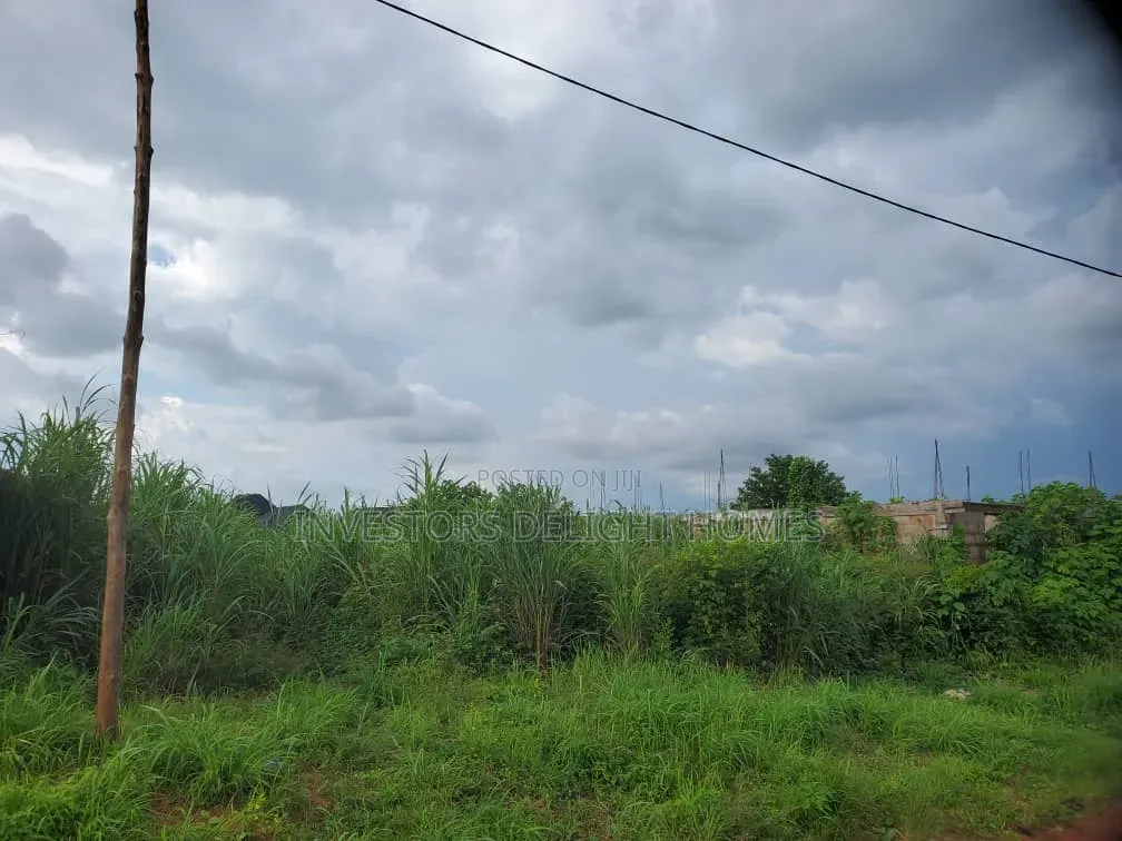 2bdrm Block of Flats in Oshimili North for sale in Oshimili North