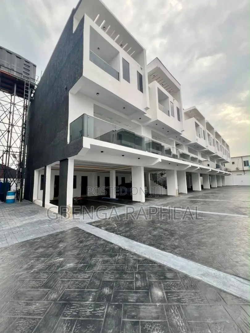 3bdrm Townhouse/Terrace in Orchid, Lekki for sale in Lekki