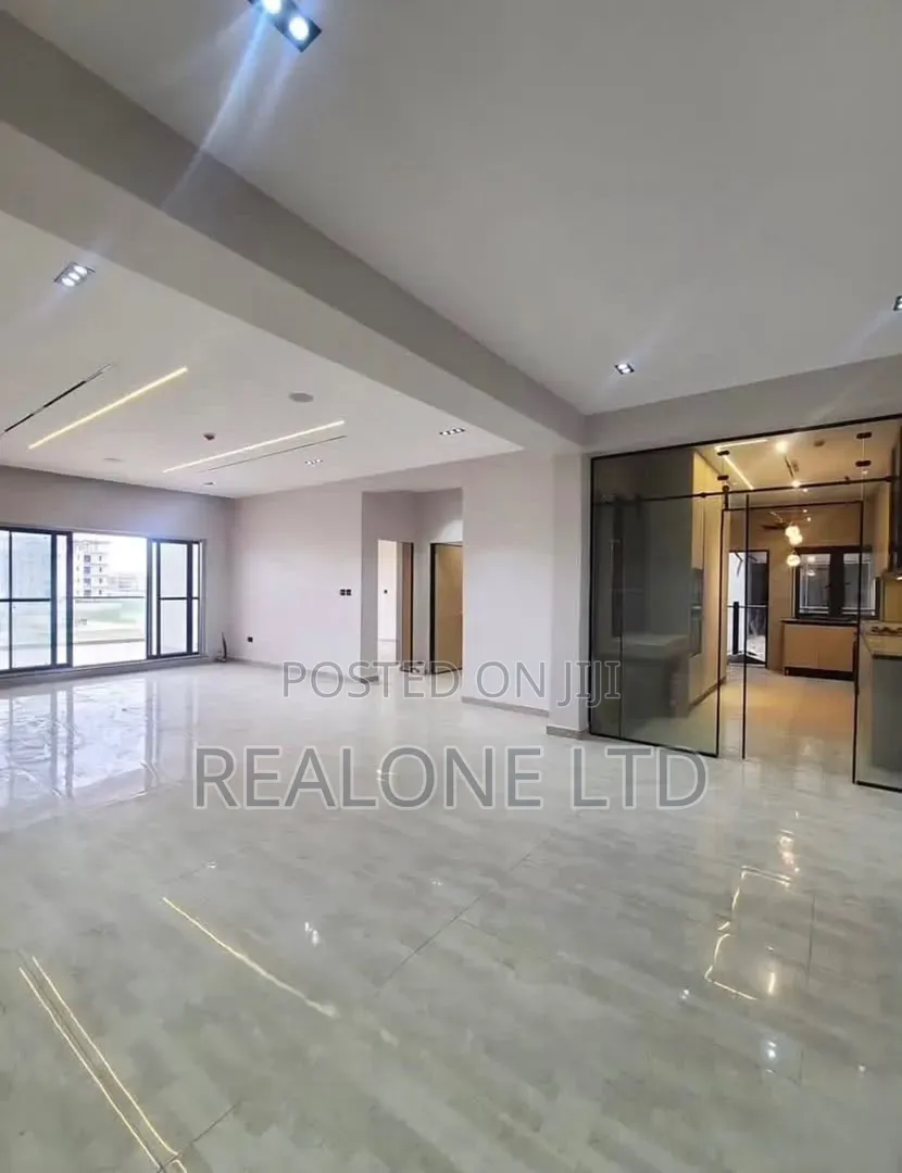 2bdrm Apartment in Lekki Phase 1 for rent in Lekki Phase 1
