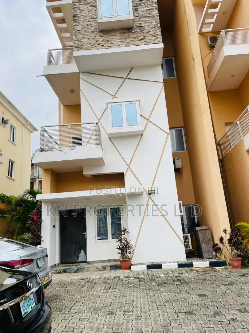 Furnished 4bdrm Duplex in Guzape Main for rent in Guzape District