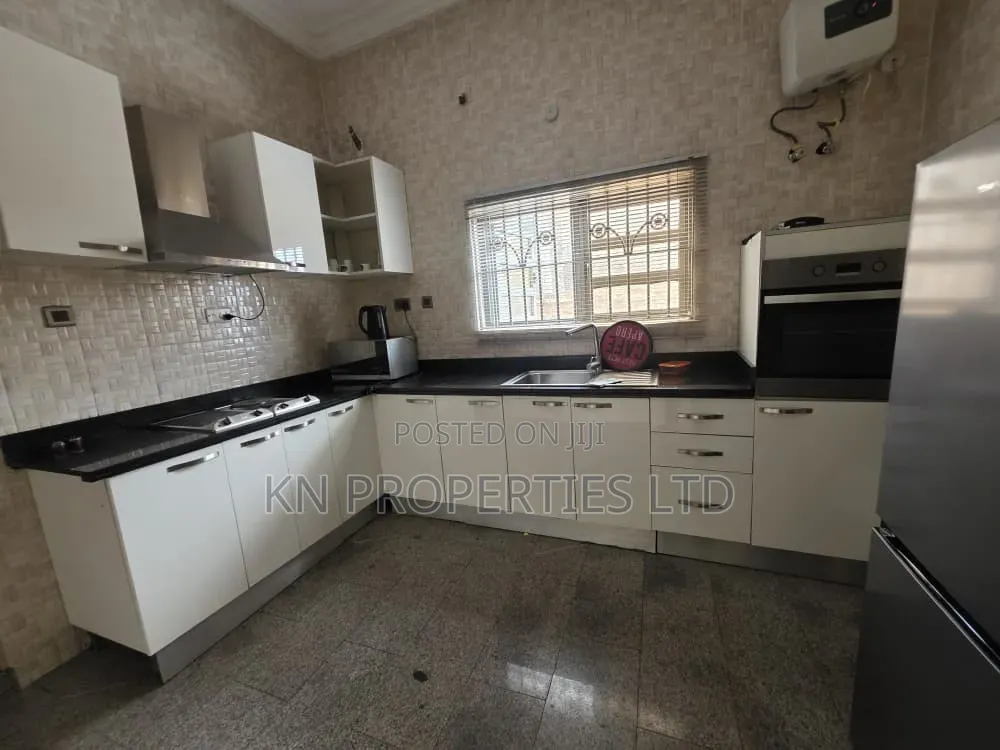 Furnished 4bdrm Duplex in Wuye Main for rent in Wuye